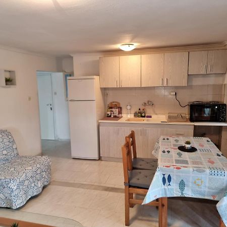 Lucas4 Flogita Apartment Eksteriør bilde