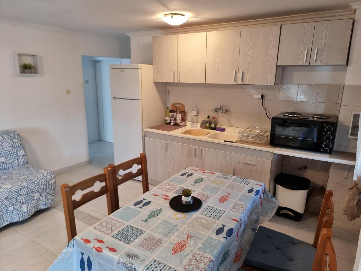 Lucas4 Flogita Apartment Eksteriør bilde